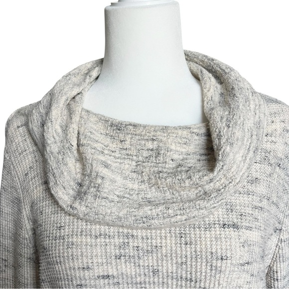 Habitat Size Medium Marled Cream Gray Waffle Knit Cowl Neck Tunic Cozy Sweater - Picture 6 of 8